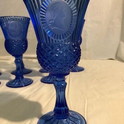 Set of 8 Vintage 1976 Bicentennial Avon George WashingtonÂ  Wine Goblets in BlueÂ 