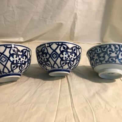 Blue & WhiteÂ  Rice Bowls - 2 sets, large and small
