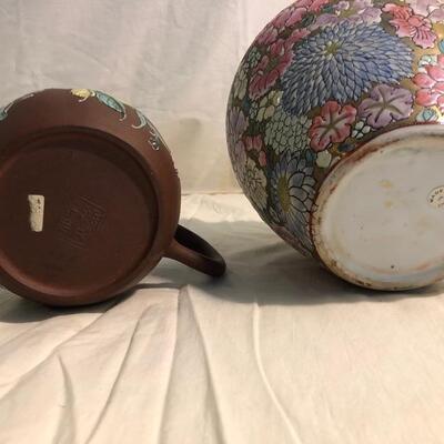 Chinese teapot and ginger jar