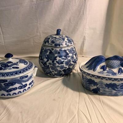 William Sonoma Caseroles and Storage jar