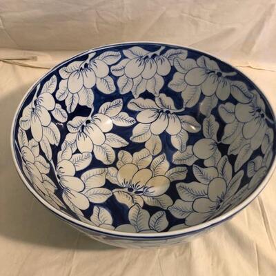 William Sonoma Large blue and white bowl - white floral design