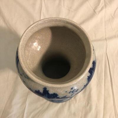 Chinese vase porcelain