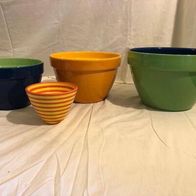 Fiesta colored nesting bowls