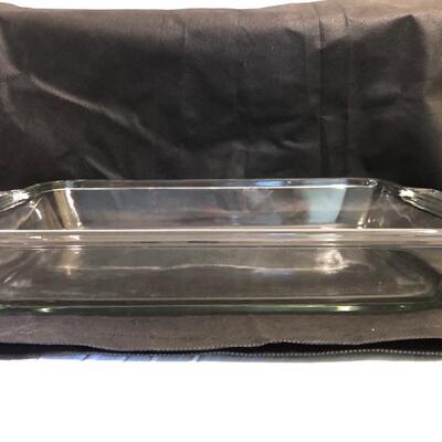 Set of Pyrex dishes and 1 Anchor Ovenware