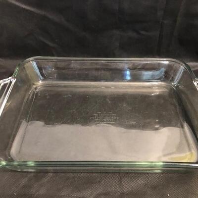 Set of Pyrex dishes and 1 Anchor Ovenware