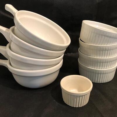 2 sets of cooking ramekins