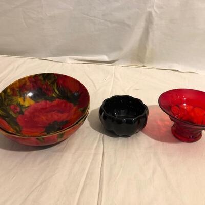 Collection of nut bowls