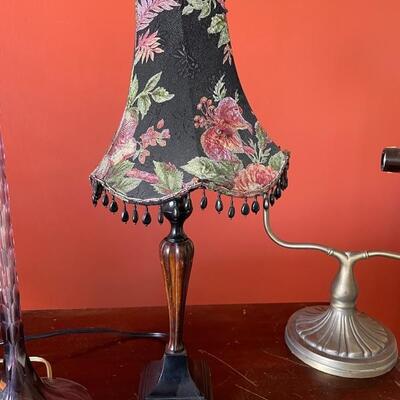 3 small-medium lamps