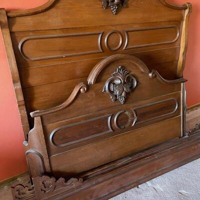 Vintage Full Bedframe