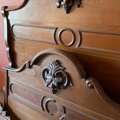 Vintage Full Bedframe