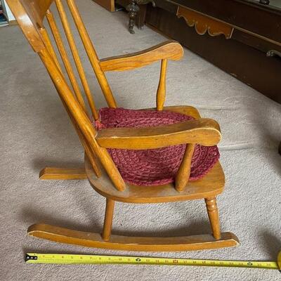 Kids rocking chair