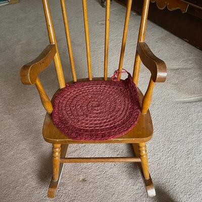 Kids rocking chair