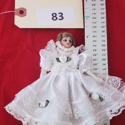 LOT# 83 6’ S&H Doll House Doll S 60