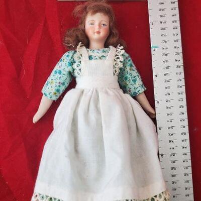 LOT# 57 8.5’ Cloth And Porcelain Doll