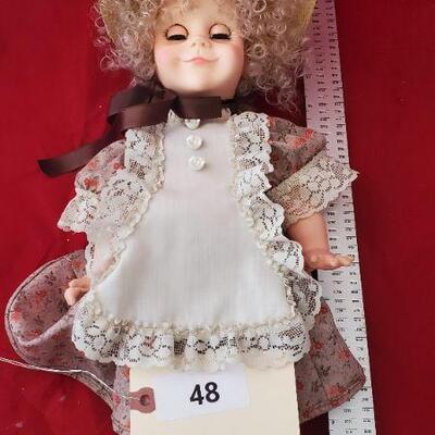 LOT# 48 15’ Lesley Production Dolls 