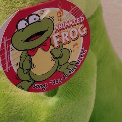 Lot 224: New Animated Frog and Duck