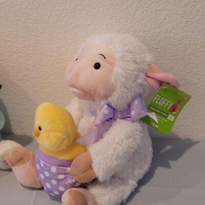 Lot 228: New Animated Lamb and Bunny Bear