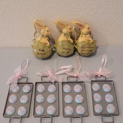 Lot 230: New Easter Ornaments 