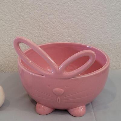 Lot 240: Easter Bunny Bowl, Bunnies by the Bay- Buttercup, Egg Wheelbarrow and Chick Basket