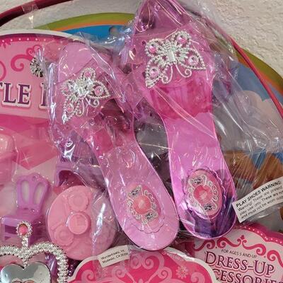 Lot 246: New Dress Up Princess & Dollhouse Furniture Easter Basket
