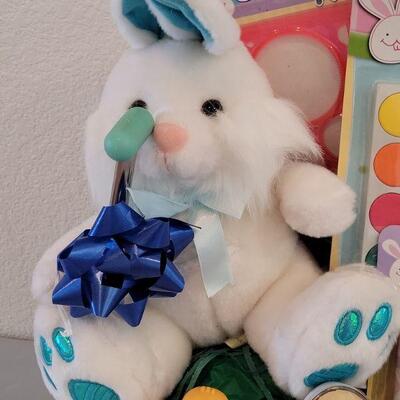 Lot 247: New Small Wagon with Bunny, Activities and Paddle Game