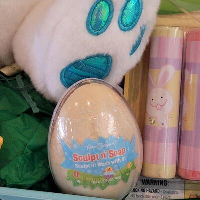 Lot 247: New Small Wagon with Bunny, Activities and Paddle Game