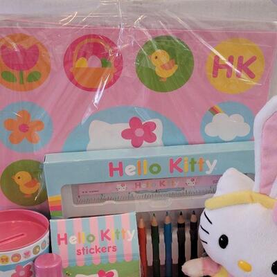 Lot 248: New HELLO KITTY Loaded Easter Basket Tote 