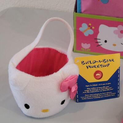 Lot 248: New HELLO KITTY Loaded Easter Basket Tote 