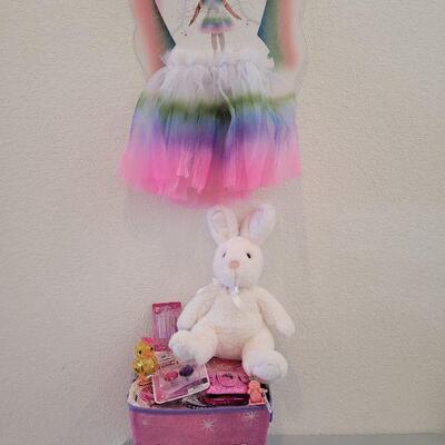 Lot 249: New Dress Up Easter Tote with Dress Up Tutu & Wings and Douglas Bunny