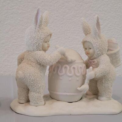 Lot 252: (3) New Snowbunnies without the boxes