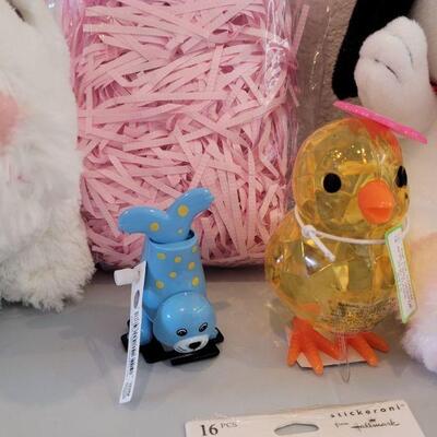 Lot 255: New Easter Basket Fillers- Coin Purse, Lip Balm, Bracelets Nail Art Set, Small Hallmark Snoopy, Wind Up Toys, Pink Basket...
