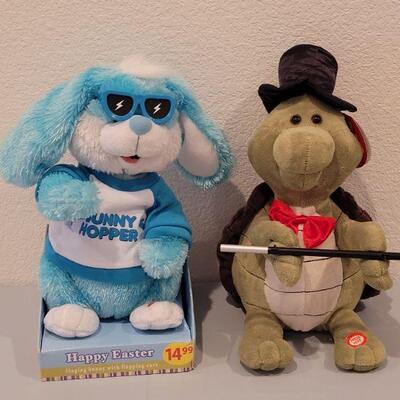 Lot 279: New Animated Turtle and Bunny