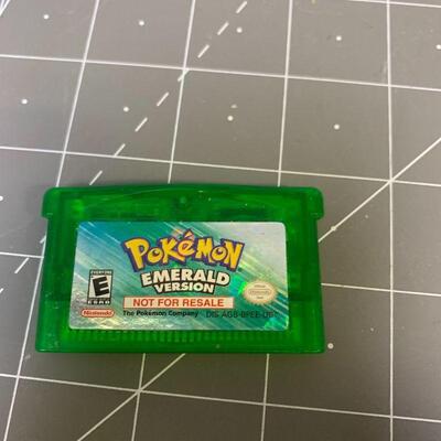 #4 Pokemon Emerald Version Gameboy