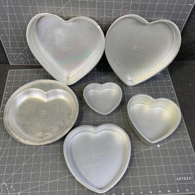 #54 Heart Baking Pans