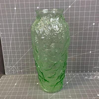 #93 Green Glass Vase