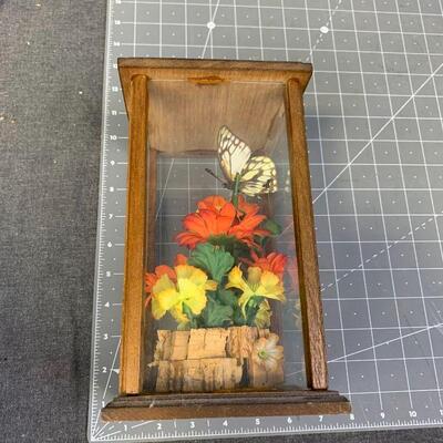 #96 Vintage Butterfly Window Box