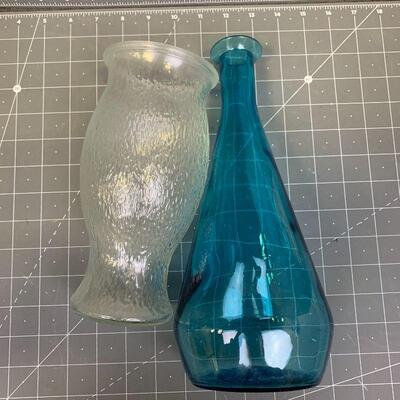 #135 Blue/Glass Vase