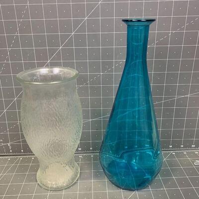 #135 Blue/Glass Vase