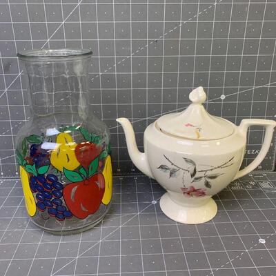 #257 Tea Pot & Fruit Vase