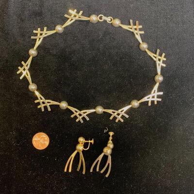 #377 Bracelet /Earrings