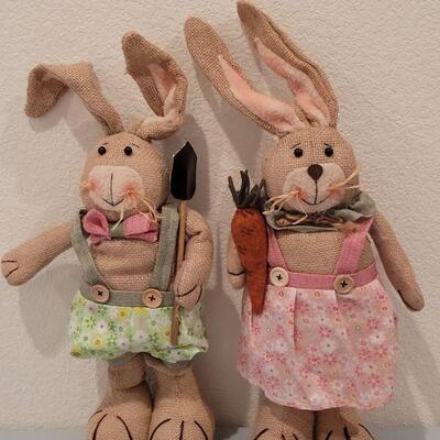 Lot 286: New Standing Burlap Bunnies