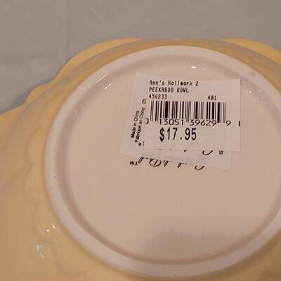 Lot 287: (3) Peek a Boo Bunny Bowls
