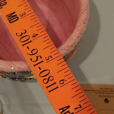 Lot 288: Jim Shores "Hello Spring" Bowl