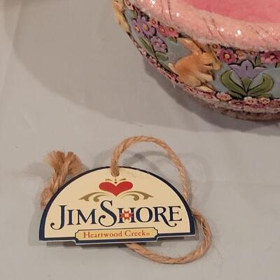 Lot 288: Jim Shores "Hello Spring" Bowl