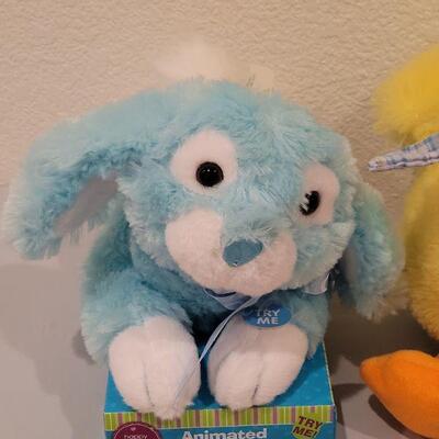 Lot 299: New Animated Bunny & Duck