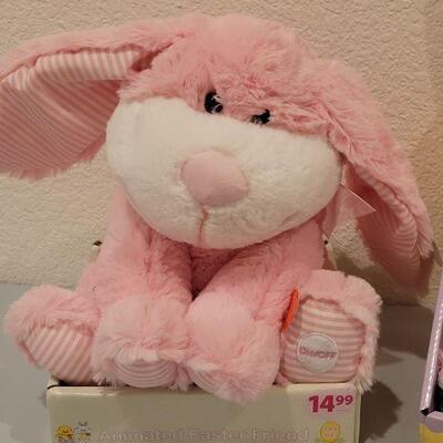 Lot 300:  New Animated Bunnies