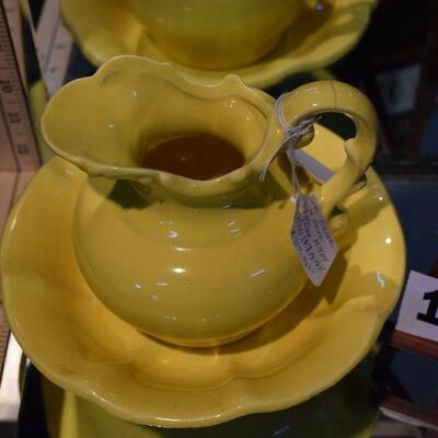Grape Pitcher with Bowl - Yellow 
