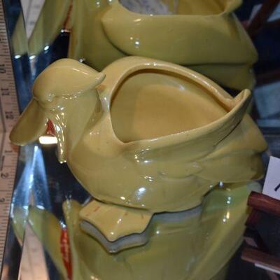 McCoy 1940 Yellow Pelican Planter 