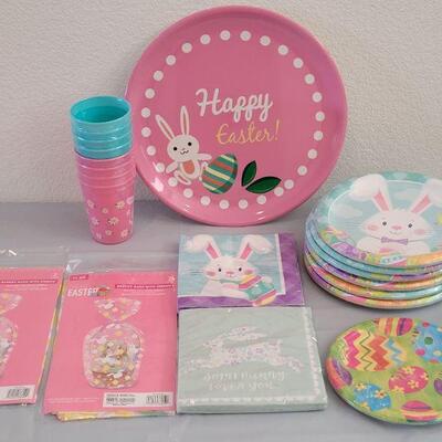 Lot 307: New Disposable Plates Napkins, Serving Tray, Plastic Cups and Easter Basket Wrap