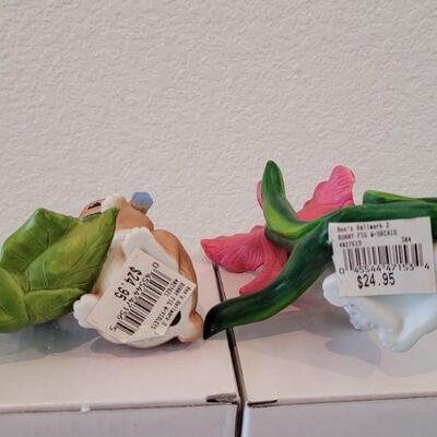 Lot 315: Bunny fig with Violets and Bunny Fig with Orchids